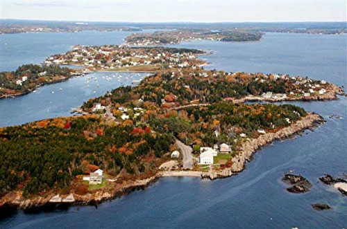 /i/end_of_Bailey_Island_from_sky.jpg